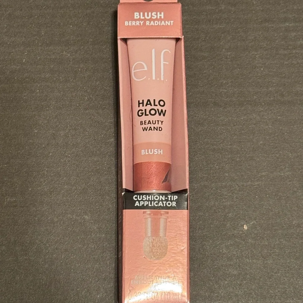Halo Glow Beauty Wand - Berry Radiant Blush
